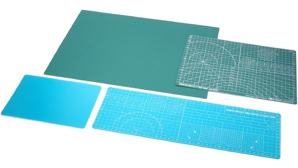 2. Protect your desk with a cutting mat